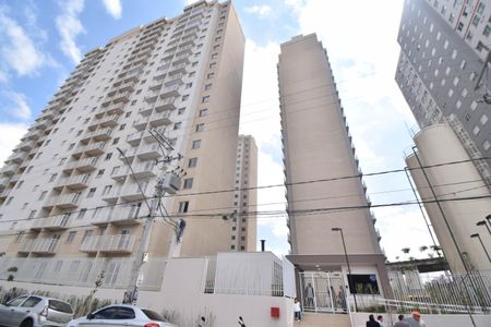 Apartamento à venda com 28m², 1 quarto e sem vaga Apartamento à venda com 28m², 1 quarto e sem vagaFachada