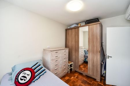 Apartamento à venda com 140m², 3 quartos e 2 vagasQuarto 1