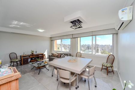 Sala de apartamento à venda com 3 quartos, 140m² em São João, Porto Alegre