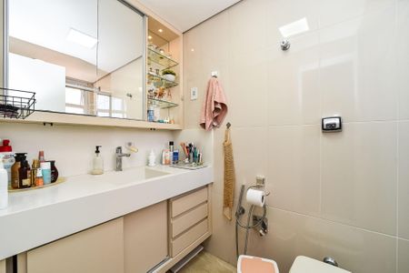 Apartamento à venda com 140m², 3 quartos e 2 vagasBanheiro da Suíte