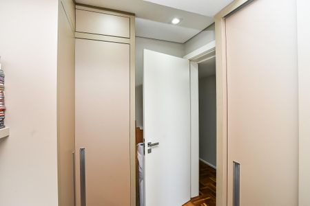 Apartamento à venda com 140m², 3 quartos e 2 vagasEscritório