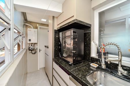 Apartamento à venda com 140m², 3 quartos e 2 vagasÁrea de Serviço