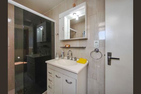 Apartamento à venda com 103m², 3 quartos e 2 vagasBanheiro da Suíte