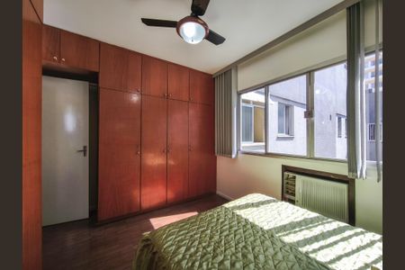 Apartamento à venda com 103m², 3 quartos e 2 vagasSuíte