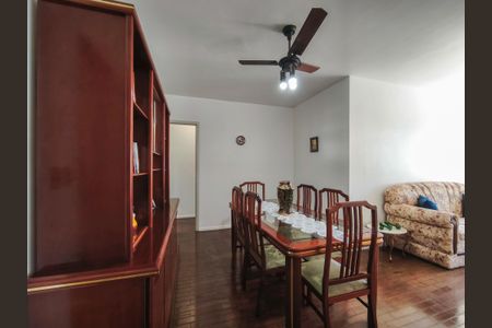 Apartamento à venda com 103m², 3 quartos e 2 vagasSala