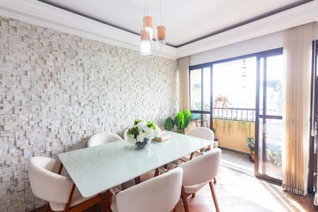 Apartamento à venda com 67m², 3 quartos e 2 vagas Apartamento à venda com 67m², 3 quartos e 2 vagasSala