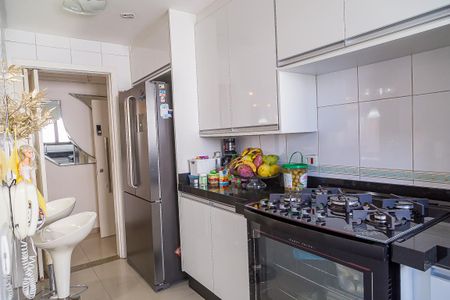 Apartamento à venda com 153m², 2 quartos e 2 vagas Apartamento à venda com 153m², 2 quartos e 2 vagasCozinha