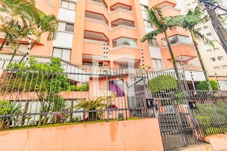 Apartamento à venda com 153m², 2 quartos e 2 vagas Apartamento à venda com 153m², 2 quartos e 2 vagasFachada