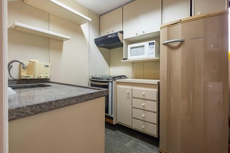 Apartamento para alugar com 83m², 2 quartos e 2 vagasCozinha