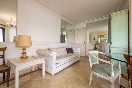 Apartamento para alugar com 83m², 2 quartos e 2 vagasSala