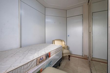 Apartamento para alugar com 83m², 2 quartos e 2 vagasQuarto 