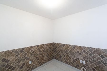 Casa para alugar com 35m², 1 quarto e sem vagaQuarto