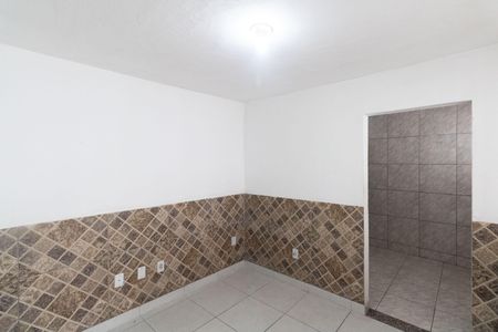 Sala de casa para alugar com 1 quarto, 35m² em Campo Grande, Rio de Janeiro