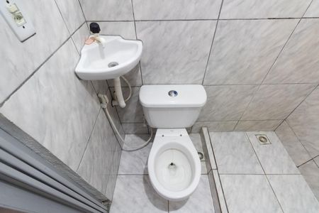 Banheiro de casa para alugar com 1 quarto, 35m² em Campo Grande, Rio de Janeiro