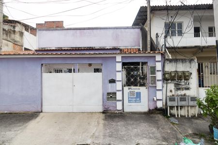 Casa para alugar com 35m², 1 quarto e sem vagaFachada + Placa