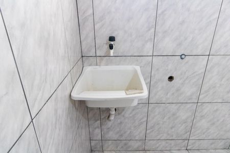 Casa para alugar com 35m², 1 quarto e sem vagaCozinha e Área de Serviço