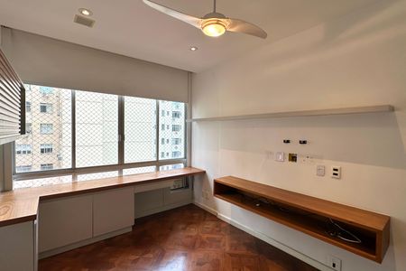 Apartamento à venda com 151m², 3 quartos e 1 vaga Apartamento à venda com 151m², 3 quartos e 1 vagaQuarto 01