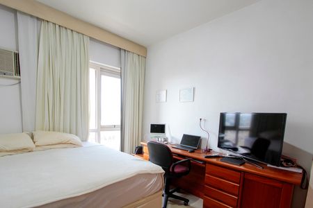 Apartamento à venda com 145m², 3 quartos e 2 vagas Apartamento à venda com 145m², 3 quartos e 2 vagasQuarto 2