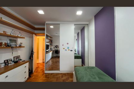 Apartamento à venda com 160m², 3 quartos e 1 vagaQuarto