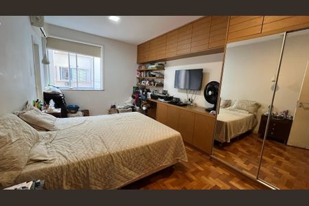 Apartamento à venda com 160m², 3 quartos e 1 vagaQuarto