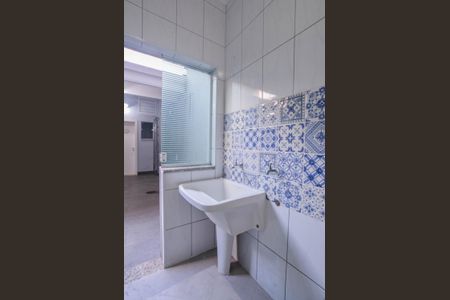 Casa à venda com 204m², 4 quartos e 4 vagasÁrea de Serviço