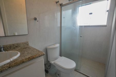 Casa à venda com 204m², 4 quartos e 4 vagasBanheiro da Suíte 1