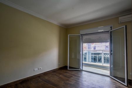 Casa à venda com 204m², 4 quartos e 4 vagasSuíte 4