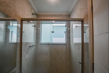 Casa à venda com 204m², 4 quartos e 4 vagasBanheiro da Suíte 3