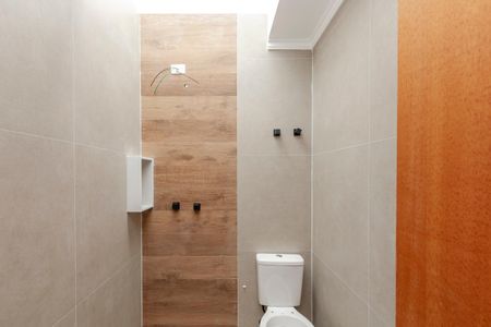 Casa à venda com 135m², 3 quartos e 2 vagasBanheiro da Suíte 1