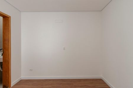 Casa à venda com 135m², 3 quartos e 2 vagasSuíte 2