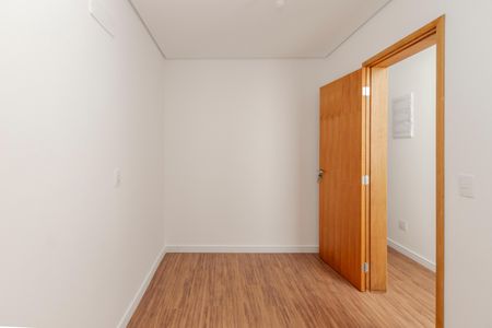 Casa à venda com 135m², 3 quartos e 2 vagasSuíte 2