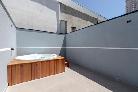 Casa à venda com 135m², 3 quartos e 2 vagasHidromassagem