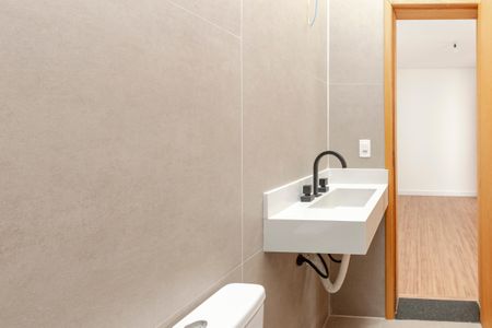 Casa à venda com 135m², 3 quartos e 2 vagasBanheiro da Suíte 2