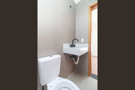 Casa à venda com 135m², 3 quartos e 2 vagasSuíte 3 - Banheiro