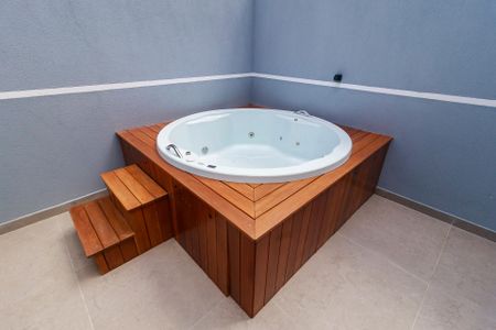 Casa à venda com 135m², 3 quartos e 2 vagasJacuzzi