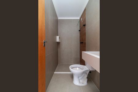 Casa à venda com 135m², 3 quartos e 2 vagasSuíte 3 - Banheiro