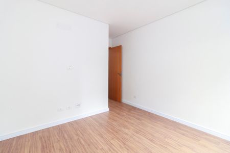 Casa à venda com 135m², 3 quartos e 2 vagasSuíte 1