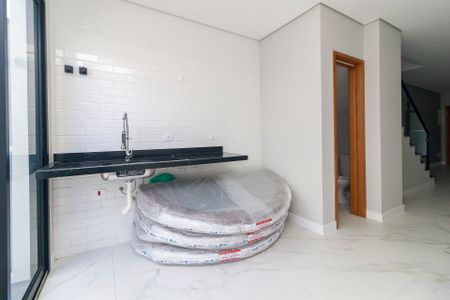 Casa à venda com 135m², 3 quartos e 2 vagasCozinha