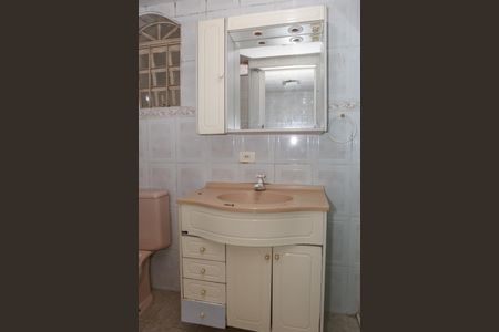 Banheiro de casa à venda com 2 quartos, 250m² em Lapa, São Paulo