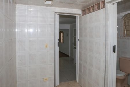 Casa à venda com 250m², 2 quartos e 2 vagasÁrea de Serviço