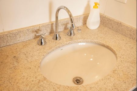 Apartamento para alugar com 74m², 2 quartos e 1 vagaBanheiro da Suíte