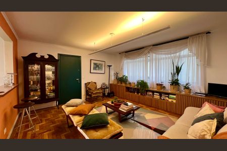 Sala de apartamento à venda com 2 quartos, 98m² em Cerqueira César, São Paulo