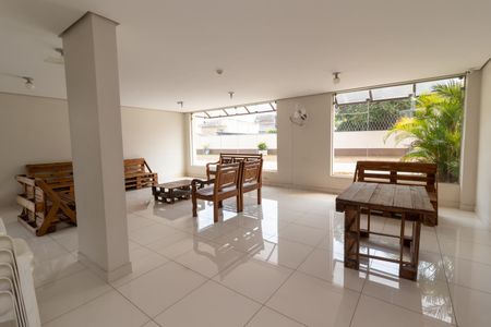 Apartamento à venda com 72m², 3 quartos e 1 vagaÁrea comum - Sala de Convívio