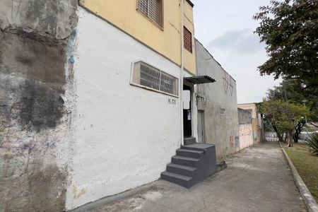 Casa para alugar com 60m², 2 quartos e sem vagaFachada