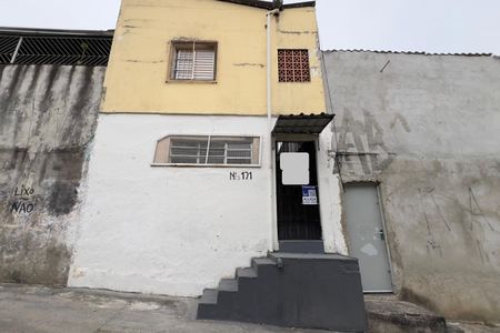 Casa para alugar com 60m², 2 quartos e sem vagaFachada