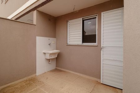 Apartamento à venda com 39m², 2 quartos e 1 vaga Apartamento à venda com 39m², 2 quartos e 1 vagaÁrea de Serviço