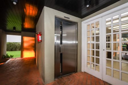 Apartamento à venda com 130m², 3 quartos e 1 vagaÁrea comum