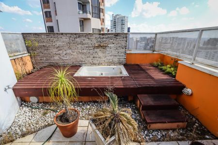 Apartamento à venda com 130m², 3 quartos e 1 vagaPiscina