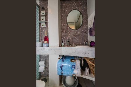 Apartamento à venda com 130m², 3 quartos e 1 vagaBanheiro 2