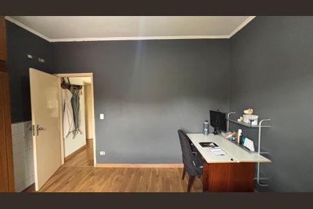 Casa à venda com 263m², 4 quartos e 4 vagas Casa à venda com 263m², 4 quartos e 4 vagasQuarto 2